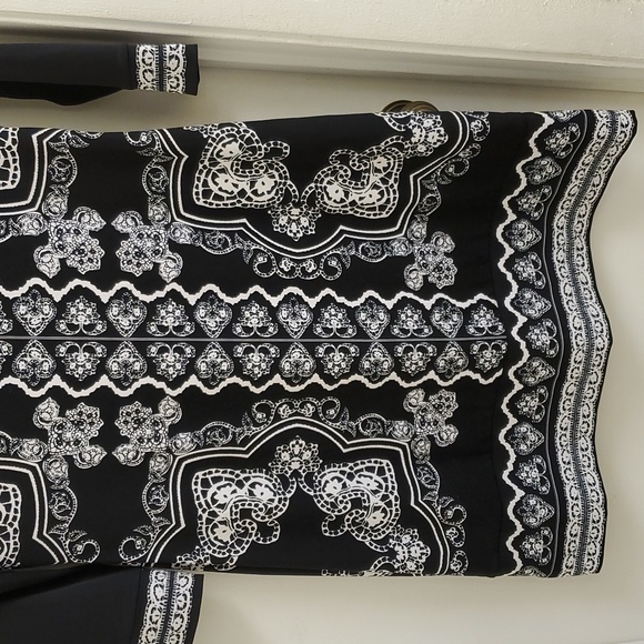 🤩white house black market 3/4 sleeves mini dress size M - Picture 3 of 8